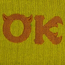 کلاه بافت پوم دار اوزما کاپا - 