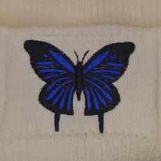 کلاه بافت گلدوزیپروانه سفید