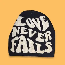 کلاه بافت بدون لبه love never