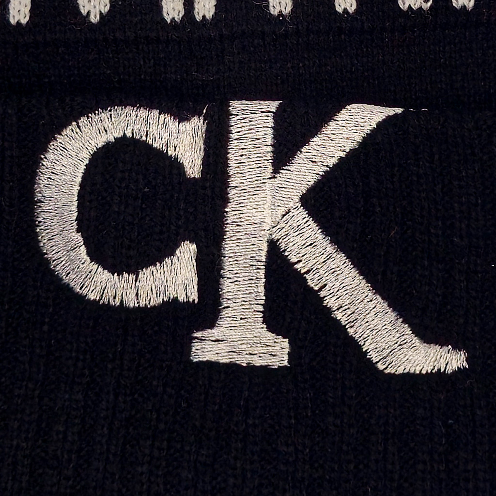 کلاه بافت پوم دار ck