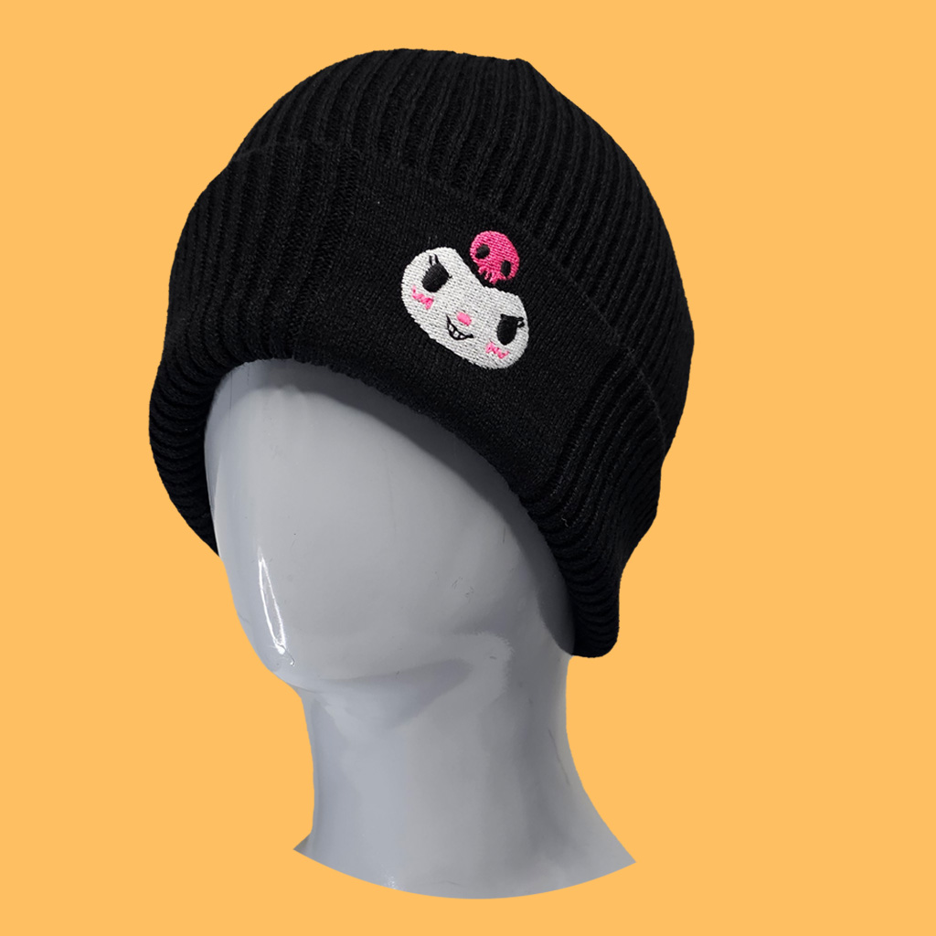 کلاه بافت گلدوزی کرومی مشکی