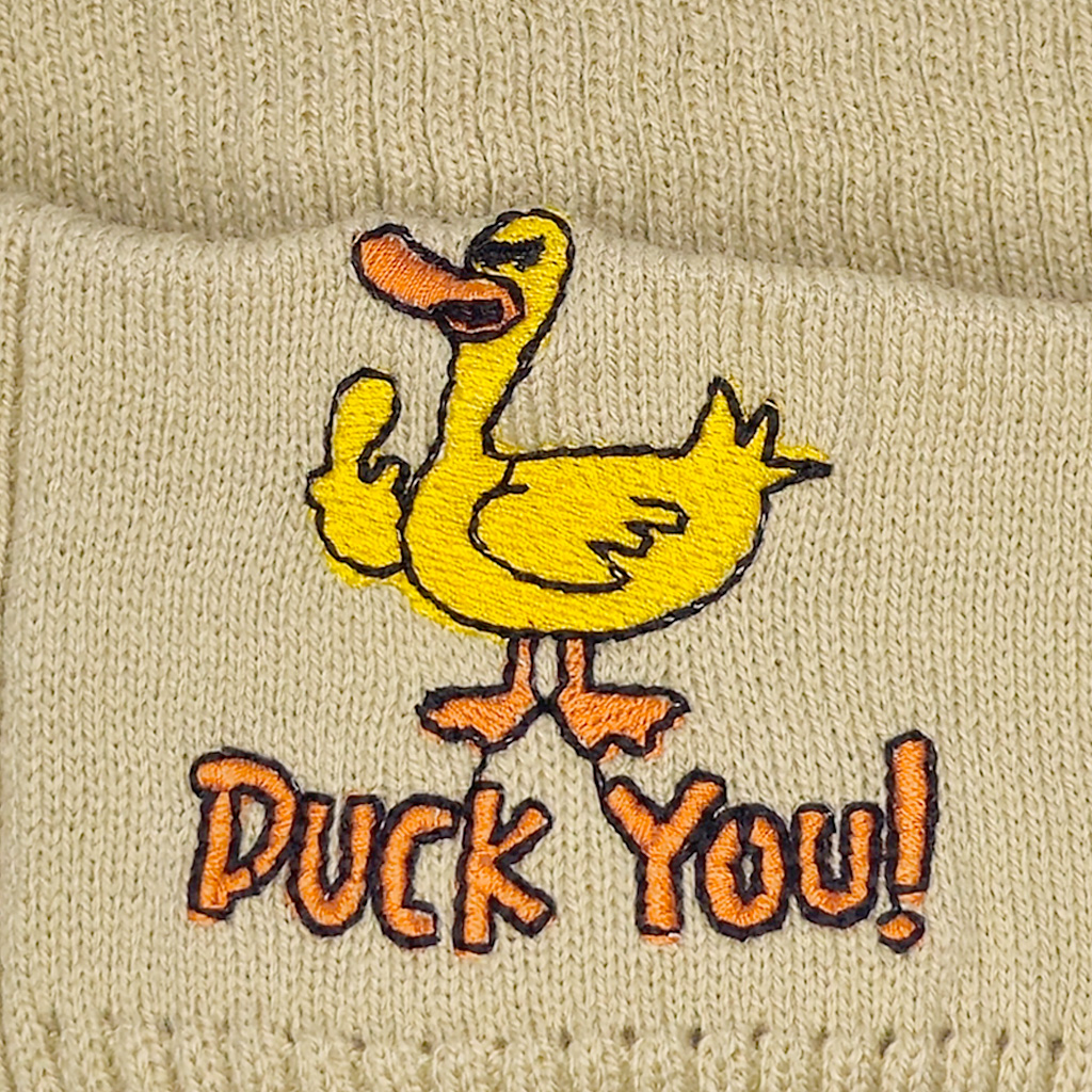 کلاه بافت گلدوزی داک یو