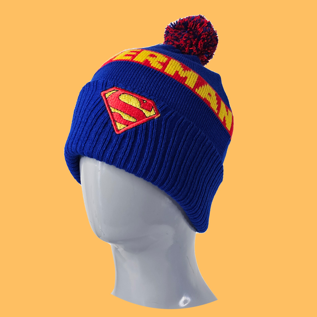 کلاه بافت پوم دار سوپرمن