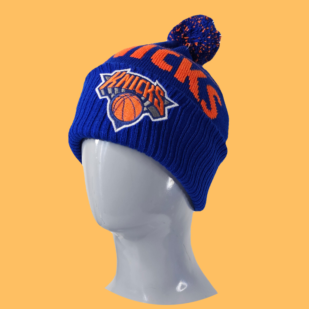 کلاه بافت پوم دار نیکس