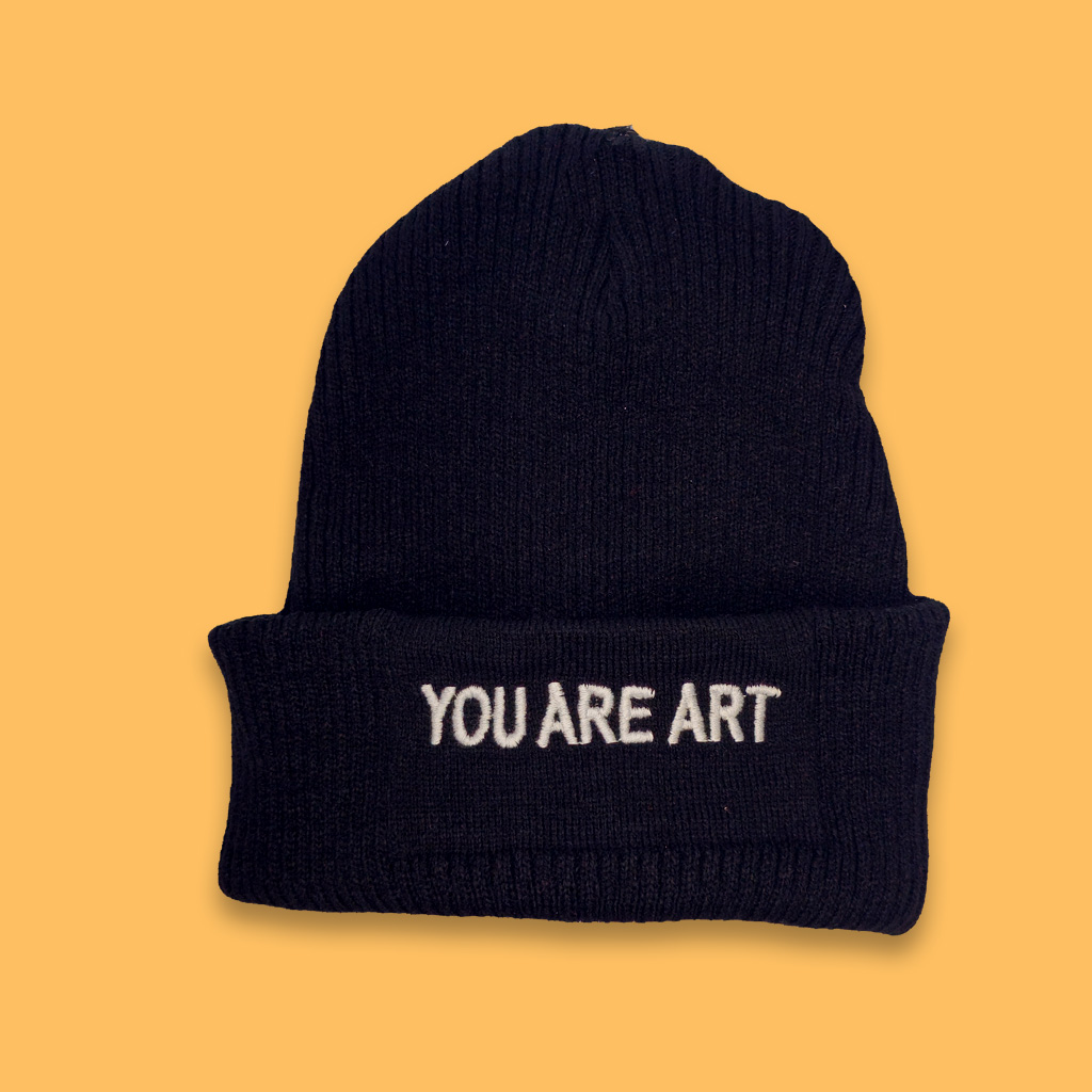 کلاه بافت گلدوزی you are art