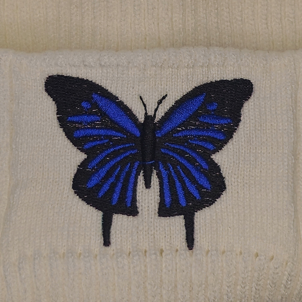 کلاه بافت گلدوزیپروانه سفید