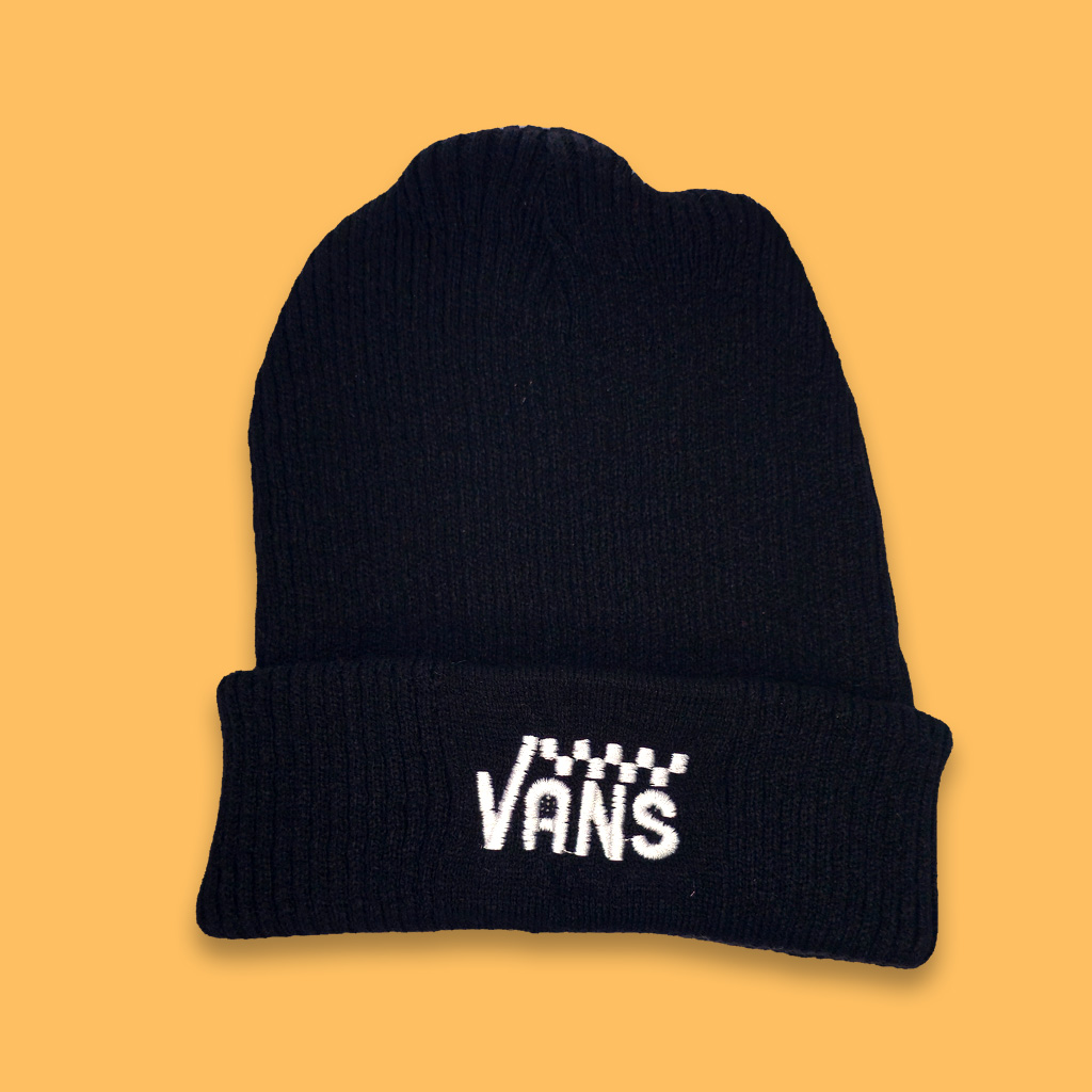 کلاه بافت گلدوزی ونس رادیکال