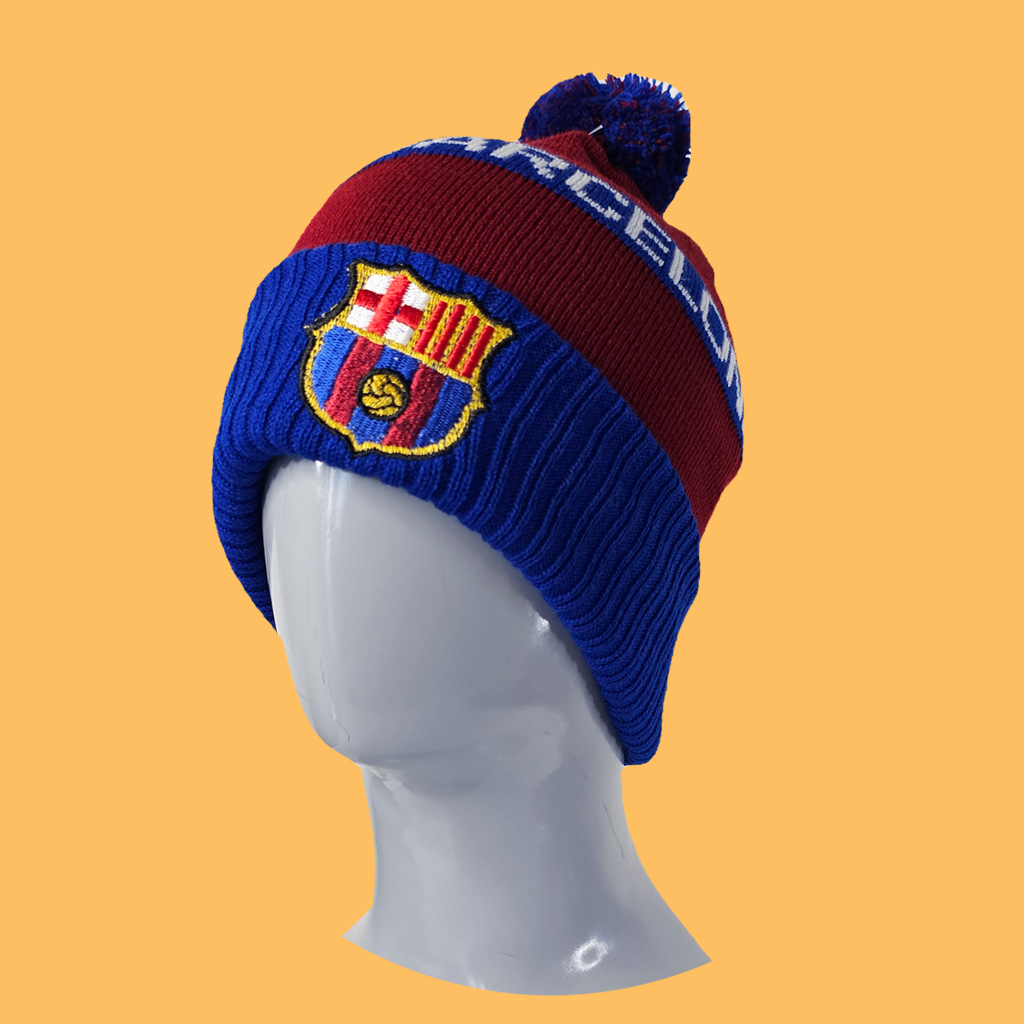 کلاه بافت پوم دار بارسلونا