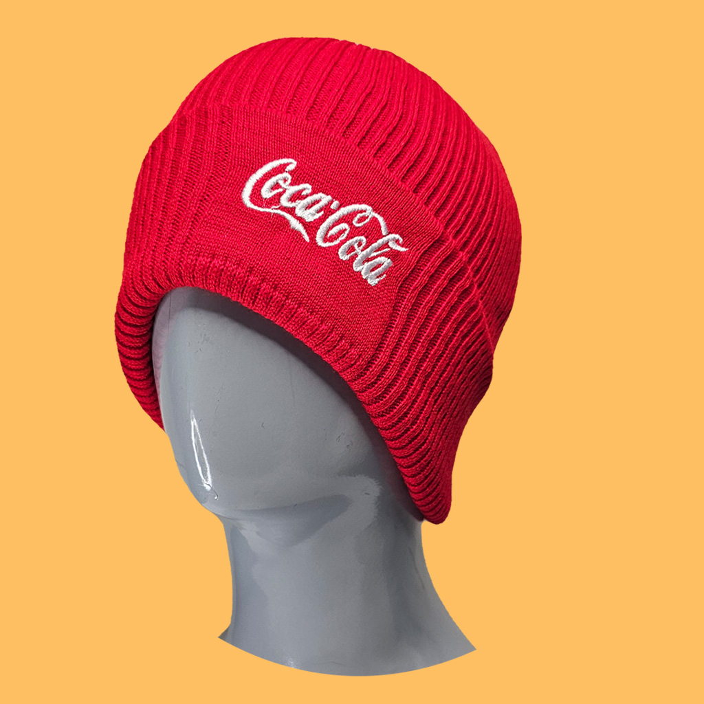 کلاه بافت گلدوزی کوکا قرمز