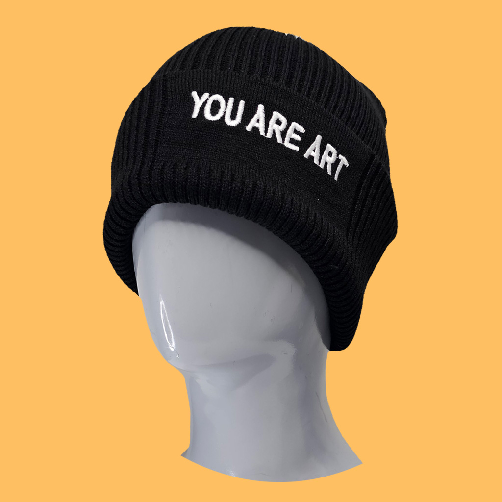 کلاه بافت گلدوزی you are art