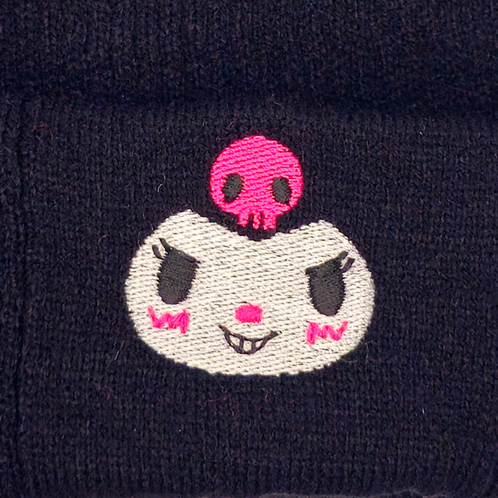 کلاه بافت گلدوزی کرومی مشکی