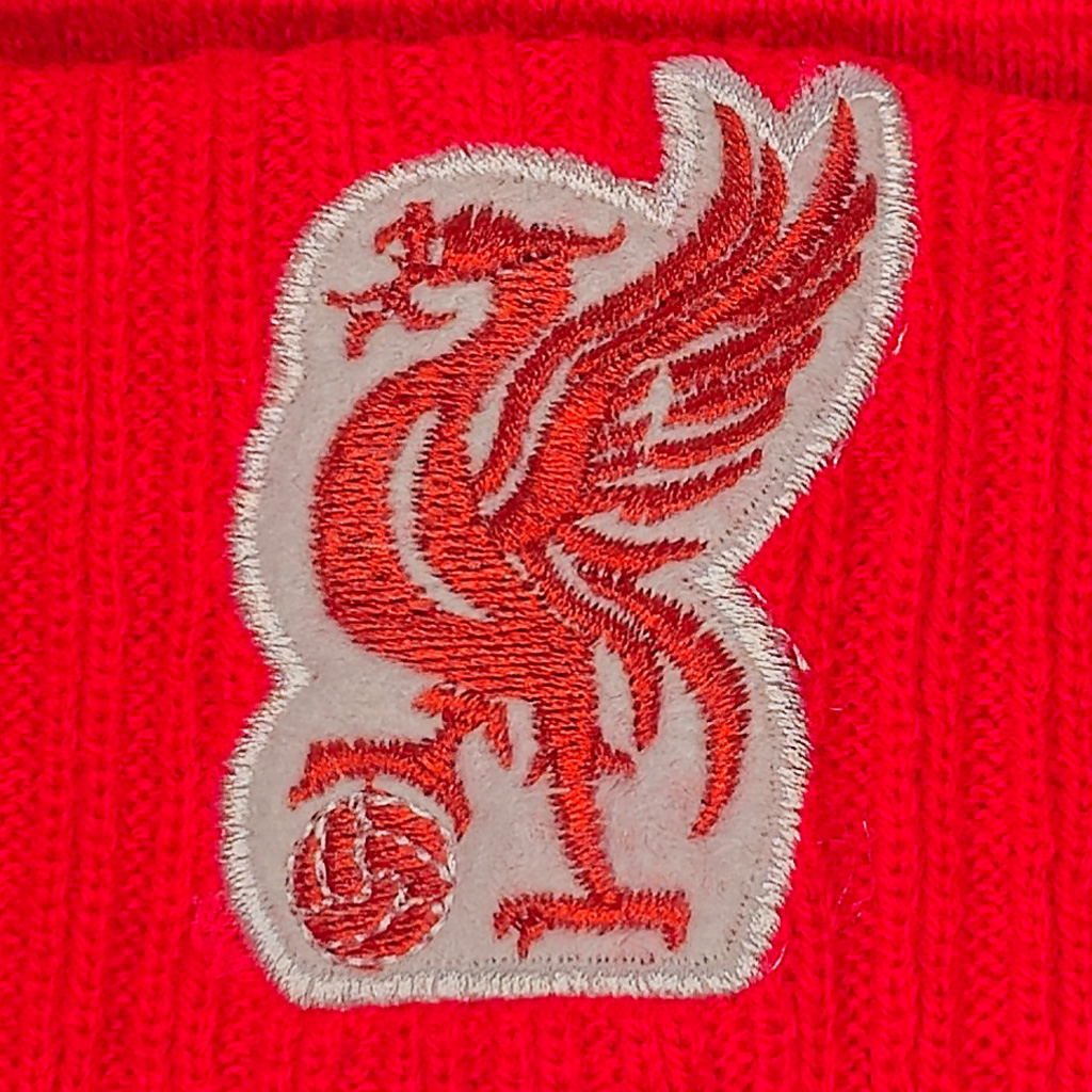 کلاه بافت پوم دار لیورپول